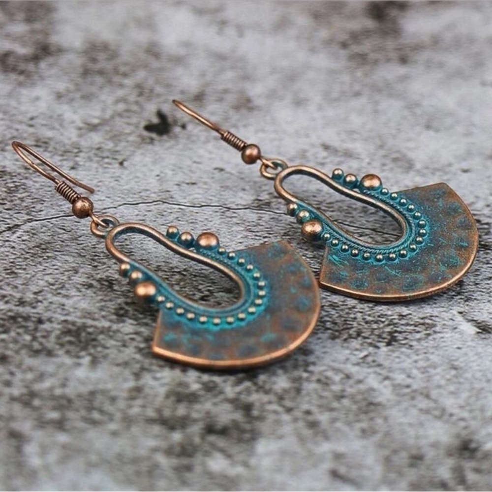 Boho, Western Flair Fashion Dangle Hammered Metal Earrings, Cooper, Turquoise - Picture 5 of 14